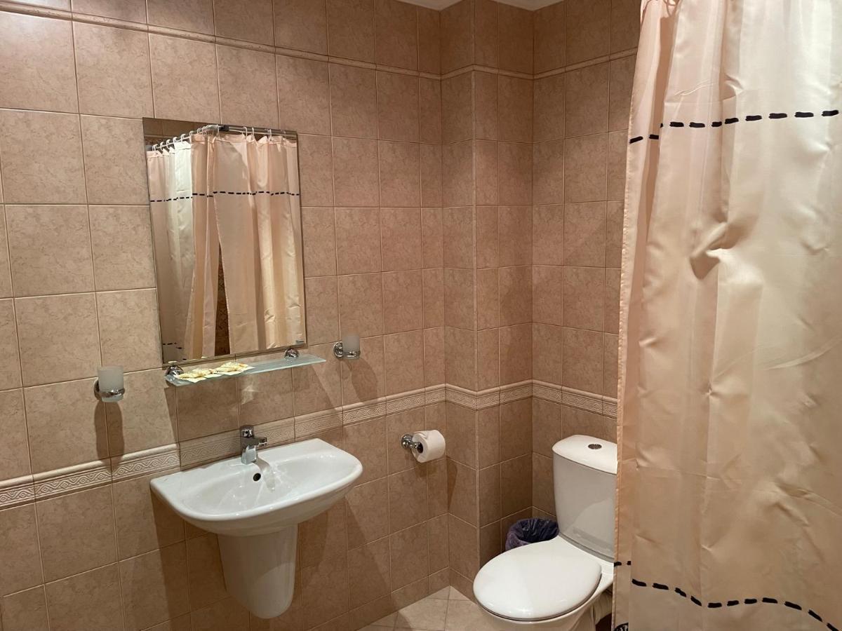 Guesthouse Hitar Petar Gabrovo Bagian luar foto